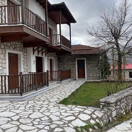 Αγναντεμα Aparthotel Eláti Exteriör bild