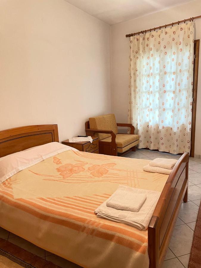 Αγναντεμα Aparthotel Eláti Exteriör bild