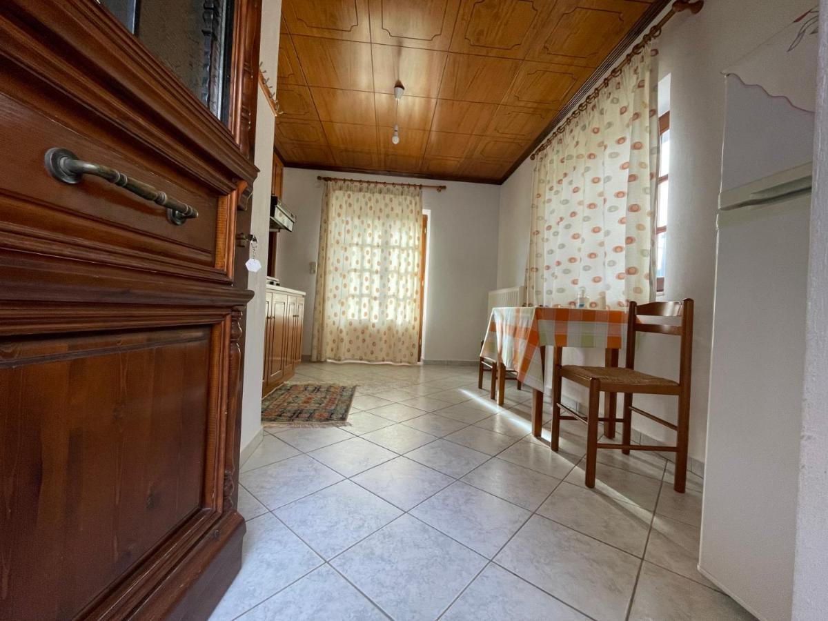Αγναντεμα Aparthotel Eláti Exteriör bild